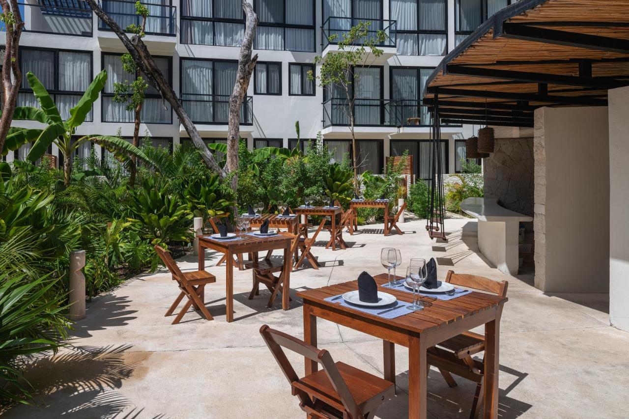The Waves Tulum By Bnb Experience Екстериор снимка