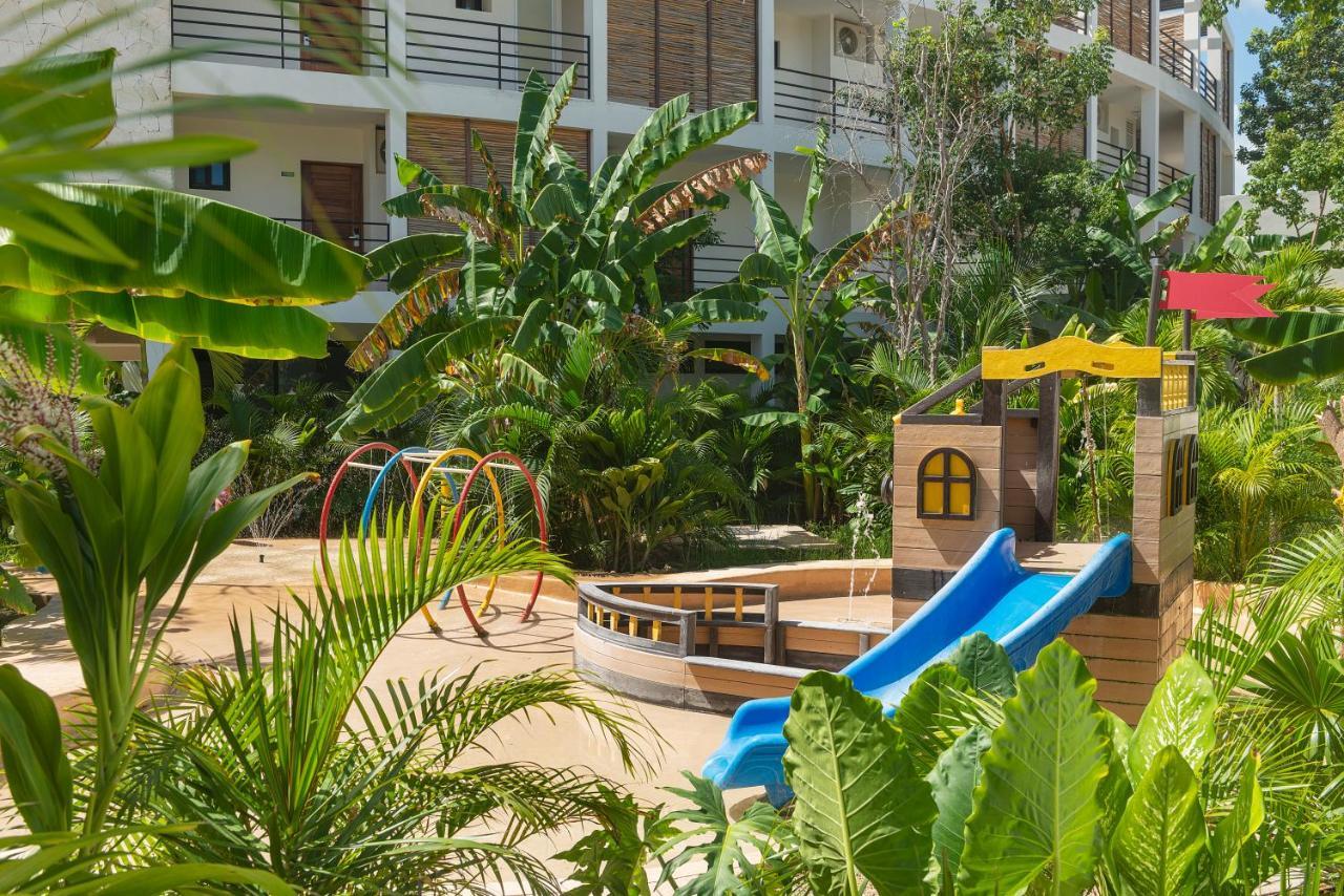 The Waves Tulum By Bnb Experience Екстериор снимка